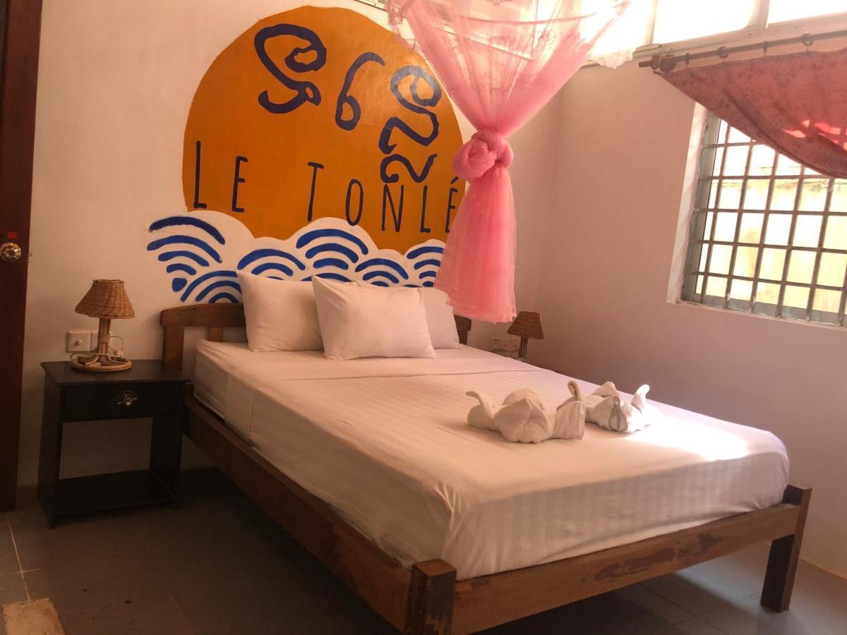 Nomad Guesthouse Kratie Exterior photo