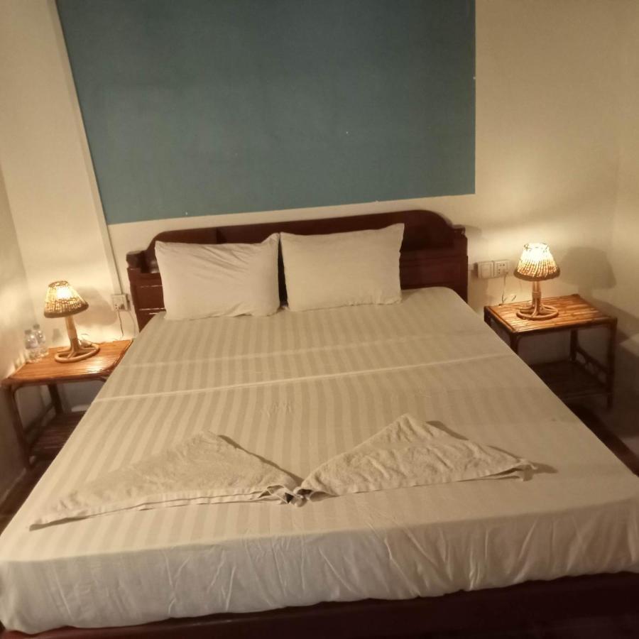 Nomad Guesthouse Kratie Exterior photo