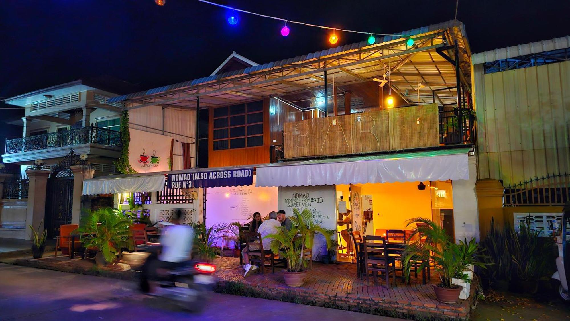 Nomad Guesthouse Kratie Exterior photo