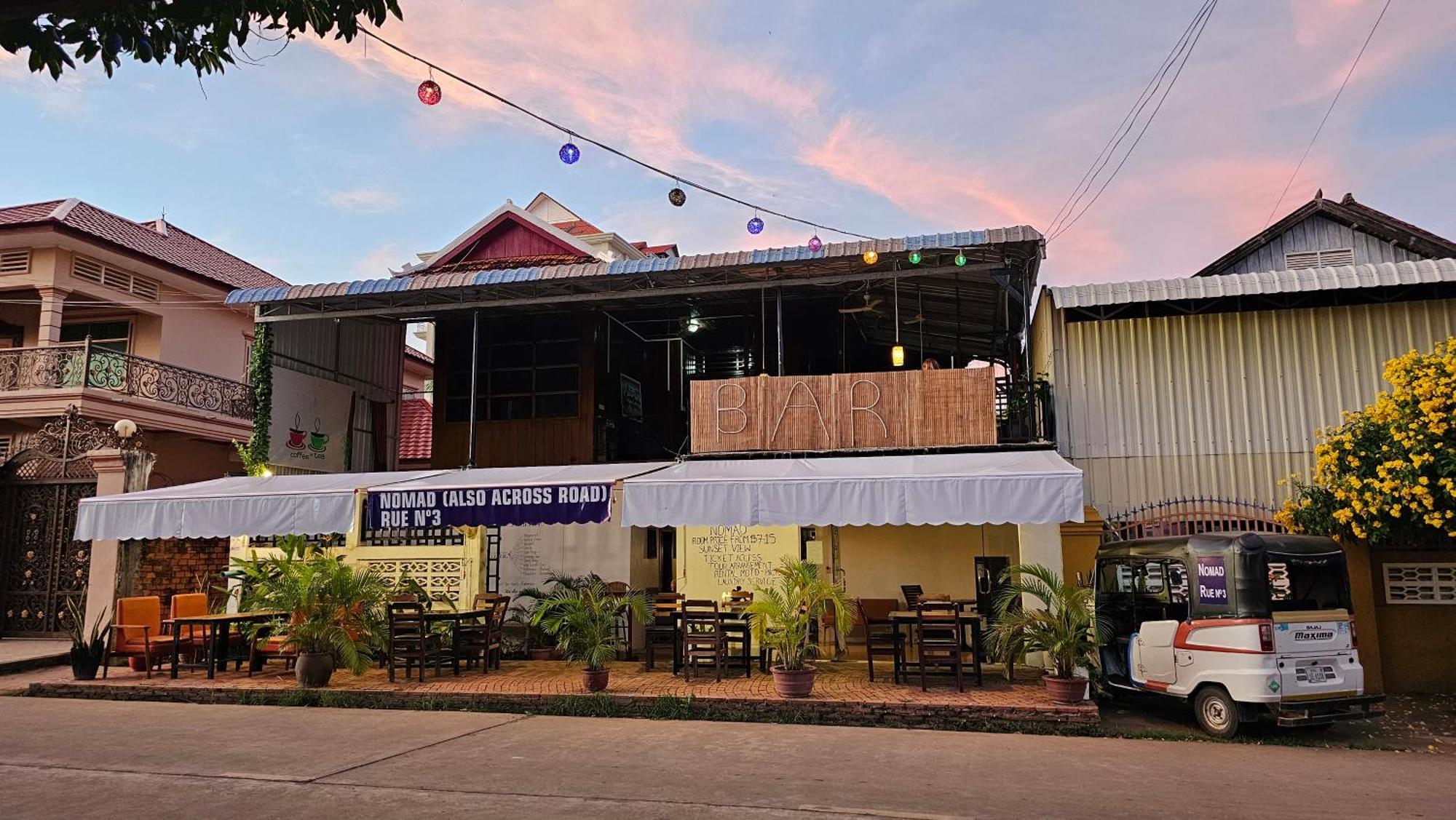Nomad Guesthouse Kratie Exterior photo